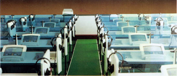 多媒體語(yǔ)言電教室